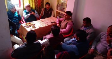 रोग की सटीक पहचान करने वाली नाड़ी पद्धति को बचाना जरूरी रोग की सटीक पहचान करने वाली नाड़ी पद्धति को बचाना जरूरी