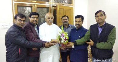 प्रवीण तोगड़िया ने सुना, समझा फिर कहा, जरूरी है कर्मचारियों के लिए पेंशन प्रवीण तोगड़िया ने सुना, समझा फिर कहा, जरूरी है कर्मचारियों के लिए पेंशन